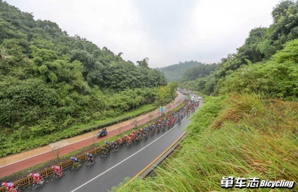 新疆广汇迎欧超杯关键赛,今夜豪取连胜,媒体盛赞,控场能力成焦点(欧超杯最新直播) 新疆广汇迎欧超杯关键赛,今夜豪取连胜,媒体盛赞,控场能力成焦点(欧超杯最新直播)