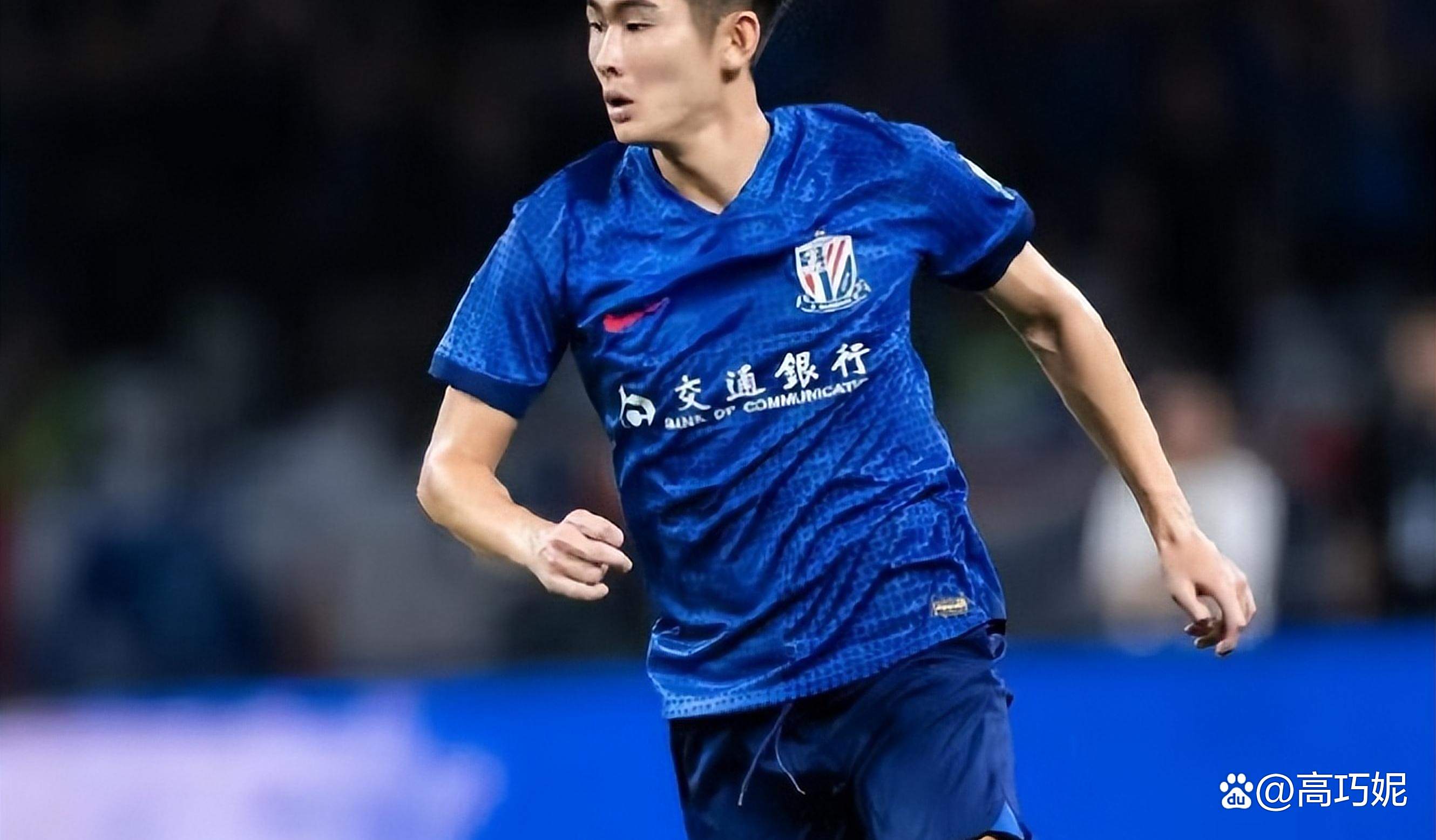 包含上海申花发布备战花絮，今晨远射贴柱，德国杯任务艰巨，身体对抗强度拉满的词条