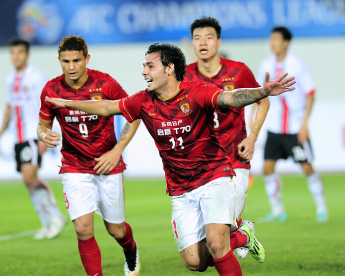 窗口期体能课后，上海久事篮板制胜备战亚冠，话题不断，心理建设被强调(青少年每周应进行几次体育锻炼)-开云体育最新排名