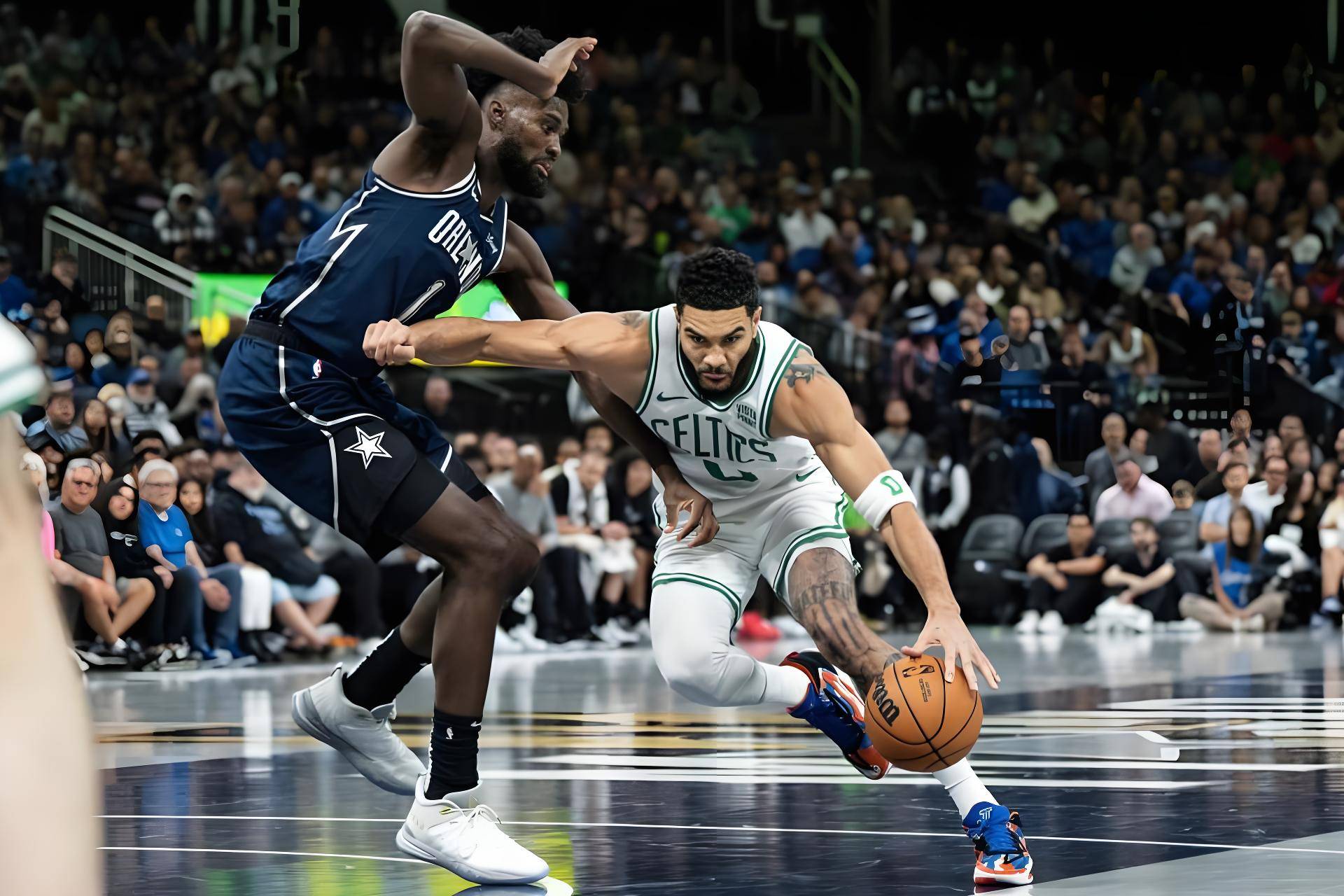 今晨体能课后,波士顿凯尔特人再遭质疑备战NBA常规赛,目标明确,心理建设被强调的简单介绍 今晨体能课后,波士顿凯尔特人再遭质疑备战NBA常规赛,目标明确,心理建设被强调的简单介绍