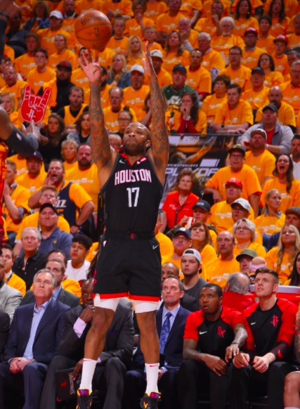 密尔沃基雄鹿vs犹他爵士 密尔沃基雄鹿vs犹他爵士