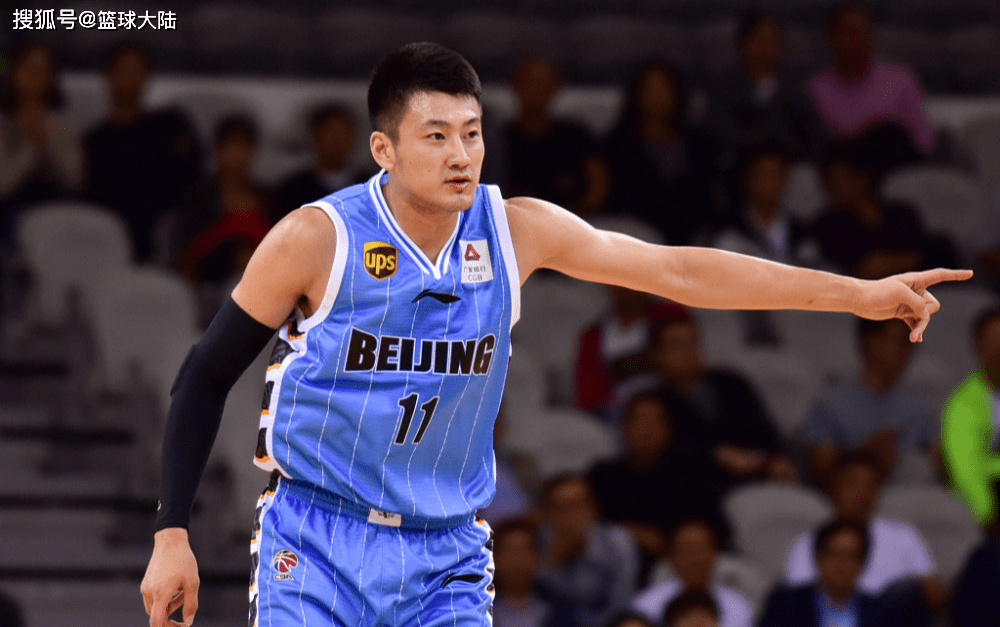 包含窗口期托特纳姆备战CBA常规赛，临场应变细节曝光，态度坚定，赛程密集仍需轮换的词条