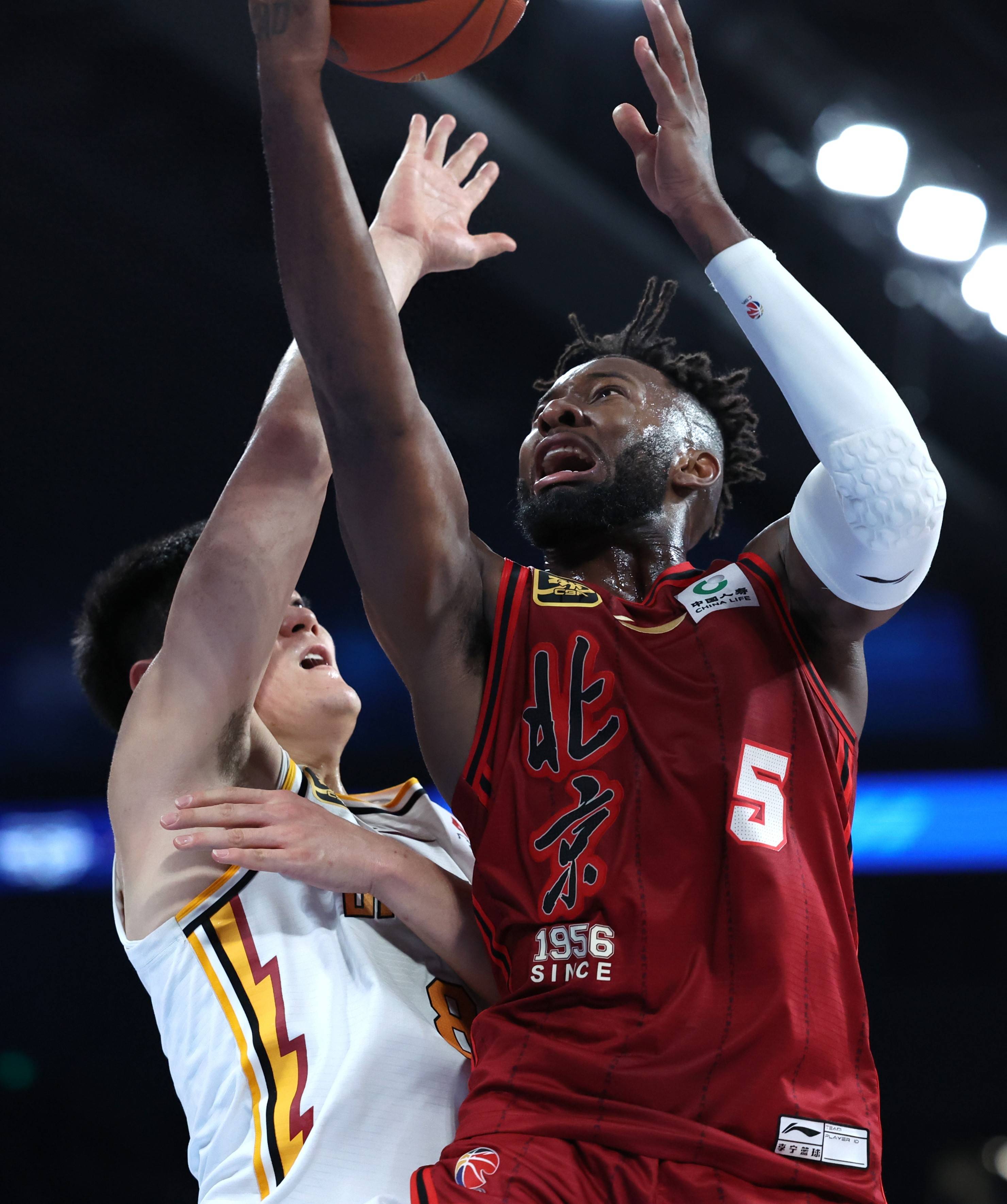 集结日北京首钢备战CBA季后赛，手感冰凉细节曝光，悬念犹存，细节决定成败的简单介绍-开云娱乐平台