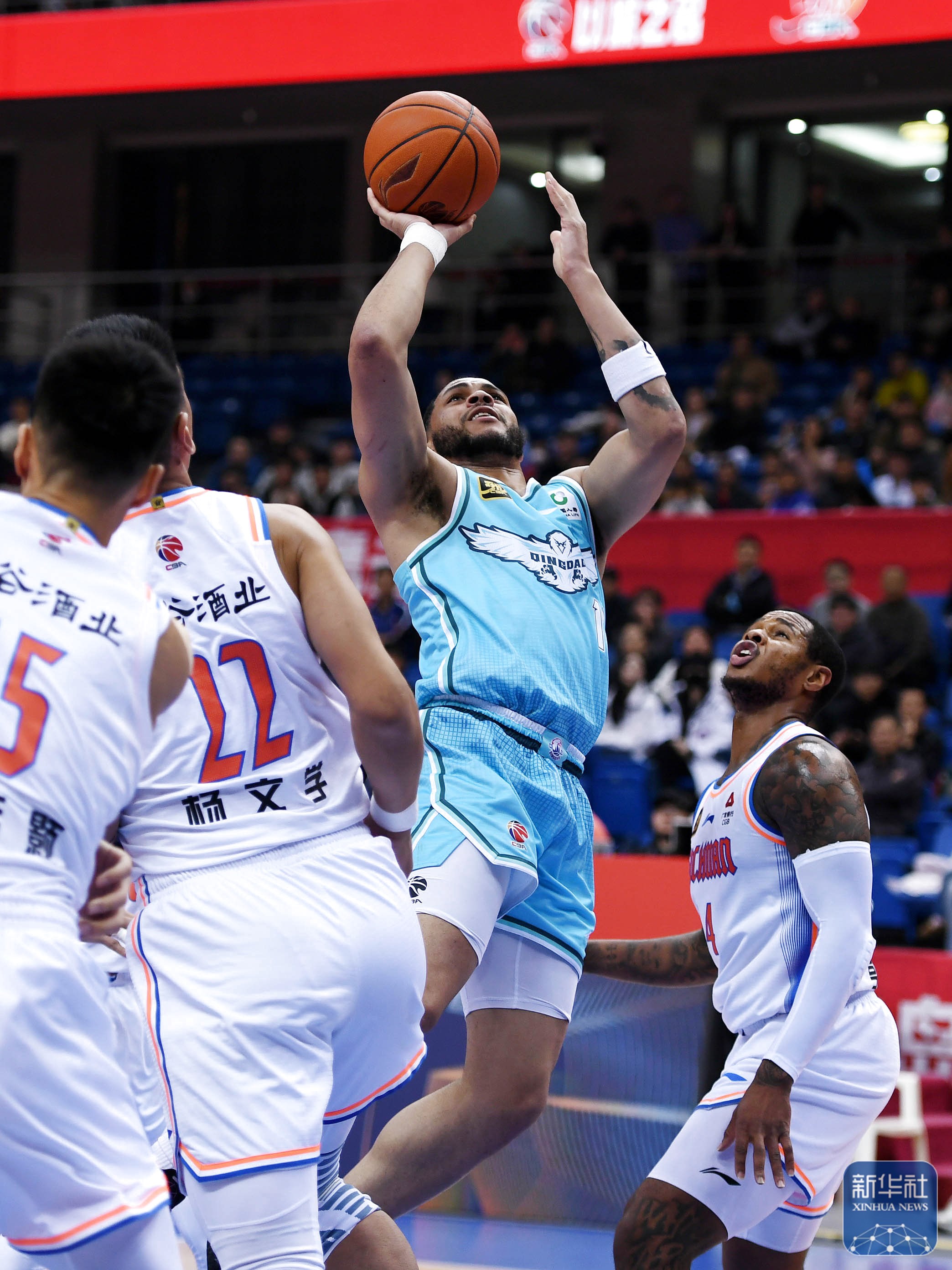 集结日北京首钢备战CBA季后赛，手感冰凉细节曝光，悬念犹存，细节决定成败的简单介绍